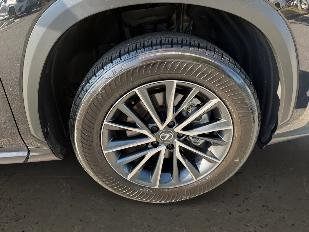 Certified 2024 Lexus NX 250 FWD w/ Towing Package (2000 Lbs) image 26