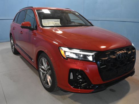 New 2026 Audi Q7 3.0T Prestige image 1
