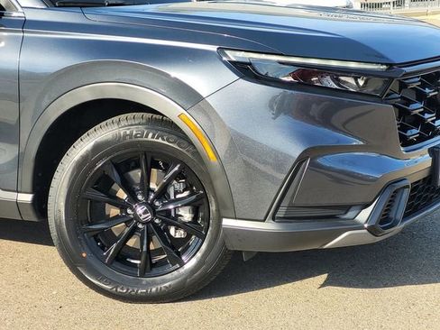 Certified 2023 Honda CR-V Sport image 9