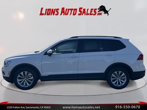 Used 2018 Volkswagen Tiguan S w/ 3rd Row Seat Package AWD/4WD image 8