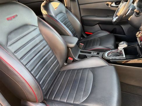 Used 2023 Kia Forte GT w/ GT2 Package image 12