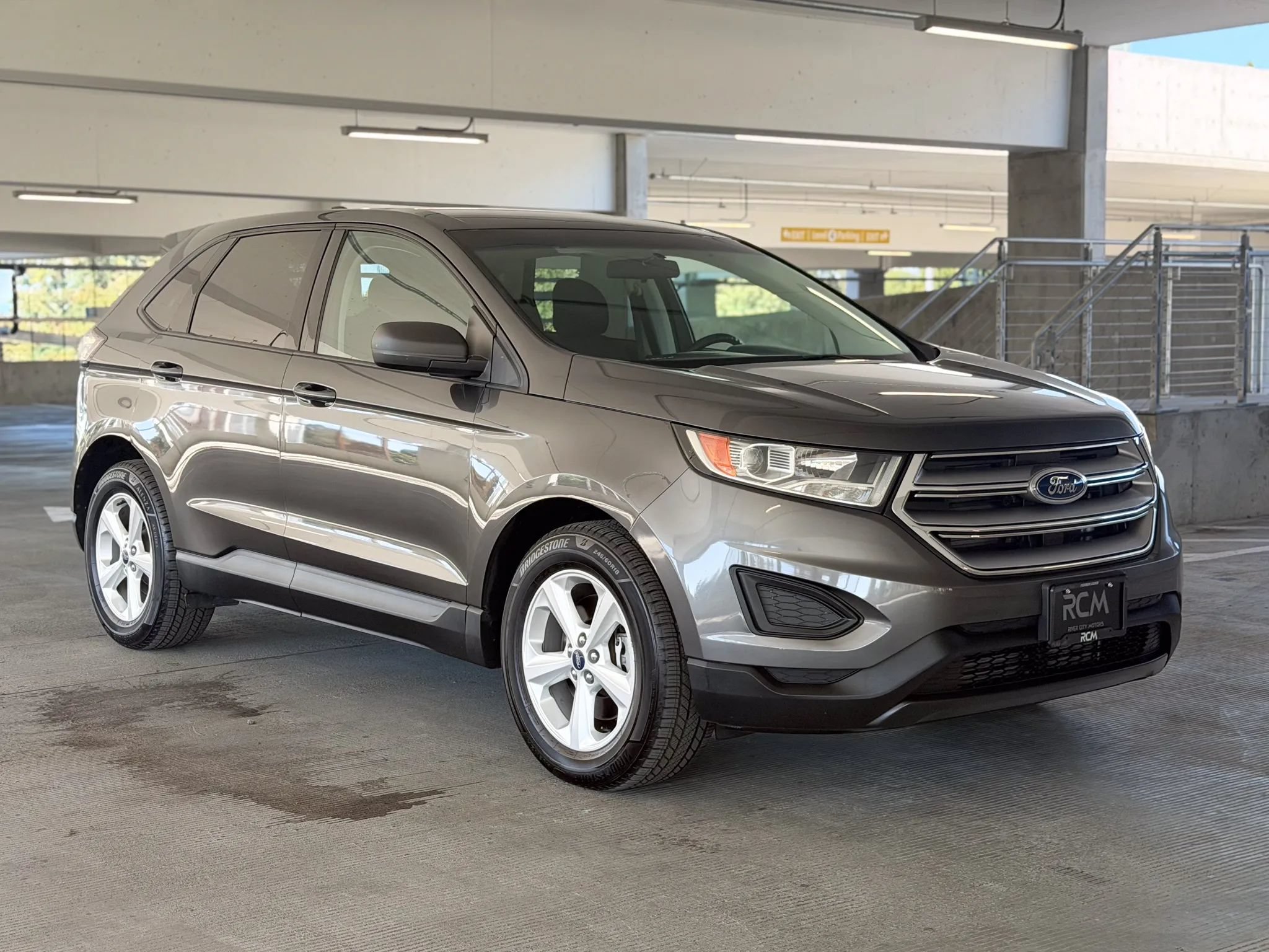 Used 2018 Ford Edge SE AWD/4WD image 3