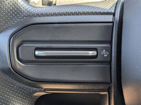 Used 2023 Chevrolet Colorado W/T image 23