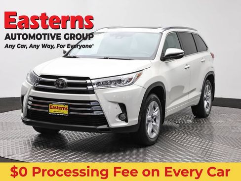 Used 2017 Toyota Highlander Limited Platinum AWD/4WD image 1