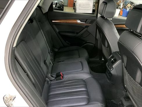 Used 2023 Audi Q5 2.0T Premium Plus w/ Premium Plus Package image 29