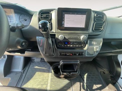 Used 2026 RAM ProMaster 2500 w/ Convenience Group FWD image 11