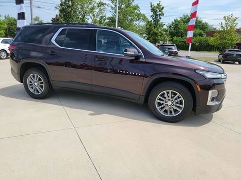 Used 2023 Chevrolet Traverse LT w/ LPO, Floor Liner Package AWD/4WD image 33