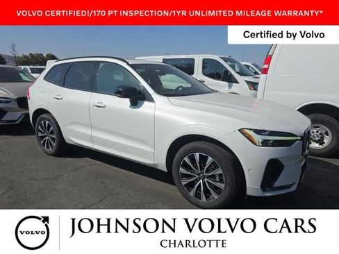 Certified 2025 Volvo XC60 B5 Plus image 1
