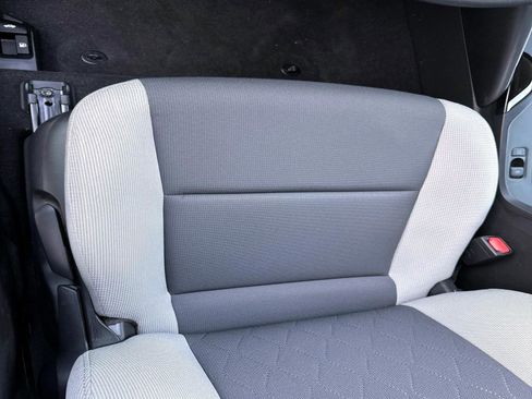 Used 2026 Toyota Corolla LE image 9