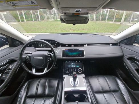 Used 2020 Land Rover Range Rover Evoque SE AWD/4WD image 22