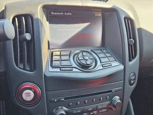 Used 2018 Nissan 370Z NISMO image 12