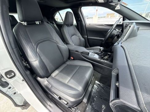 Used 2024 Lexus UX 250h FWD w/ Premium Package image 26