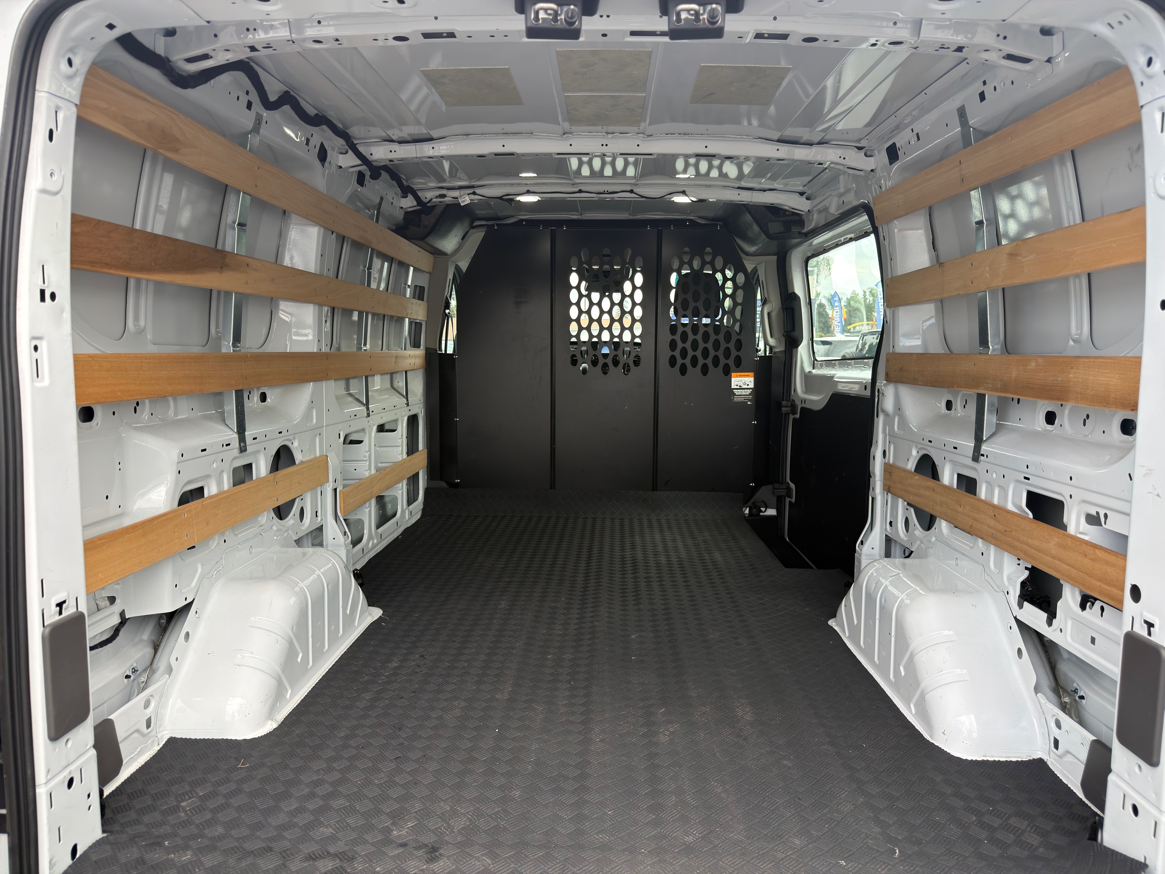 Used 2025 Ford Transit 250 Low Roof w/ Exterior Upgrade Package RWD image 18