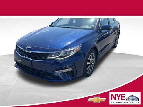 Used 2019 Kia Optima LX w/ LX 17" Wheel Package FWD image 1