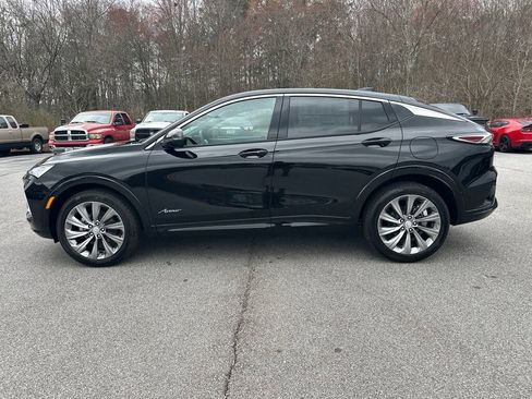 New 2026 Buick Envista Avenir FWD image 9