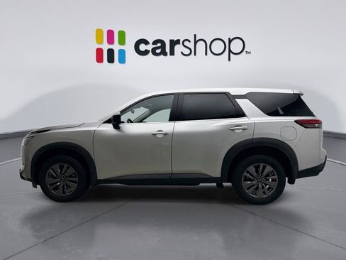 Used 2023 Nissan Pathfinder S AWD/4WD image 2