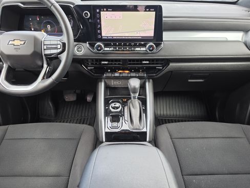 Used 2023 Chevrolet Colorado LT w/ LT Convenience Package II AWD/4WD image 21