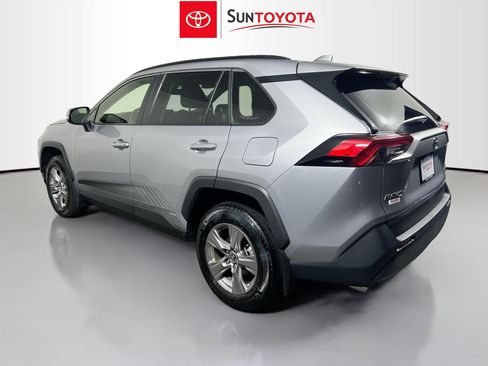 Used 2023 Toyota RAV4 LE AWD/4WD image 6