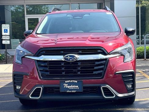 Used 2024 Subaru Ascent Touring AWD/4WD image 2