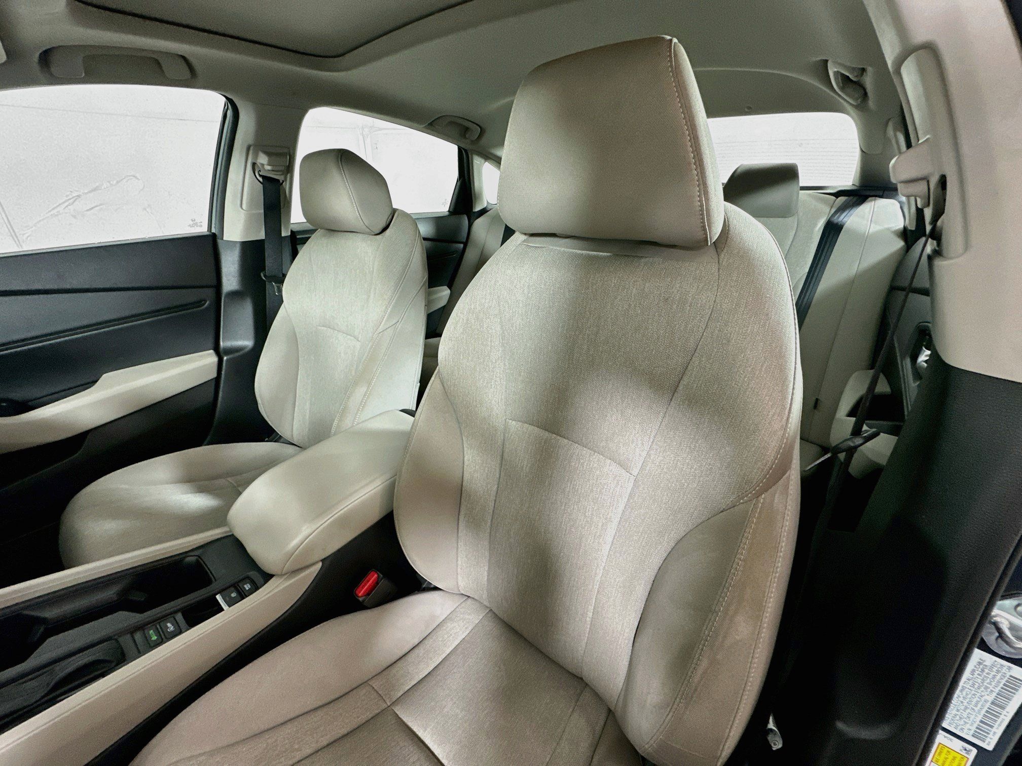 Used 2024 Honda Accord EX image 19