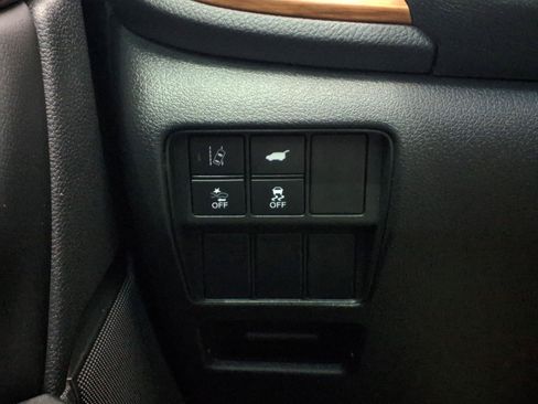 Used 2020 Honda CR-V Touring image 13