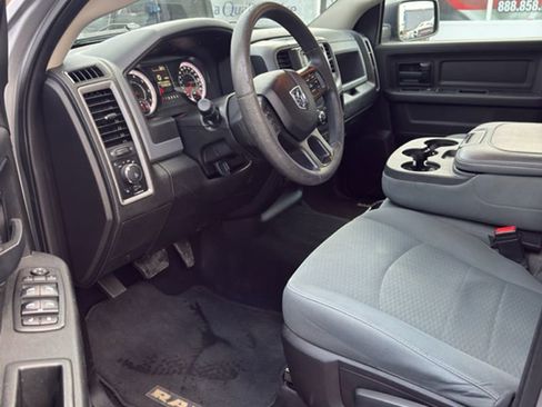 Used 2020 RAM 1500 Tradesman w/ Tradesman SXT Package image 10