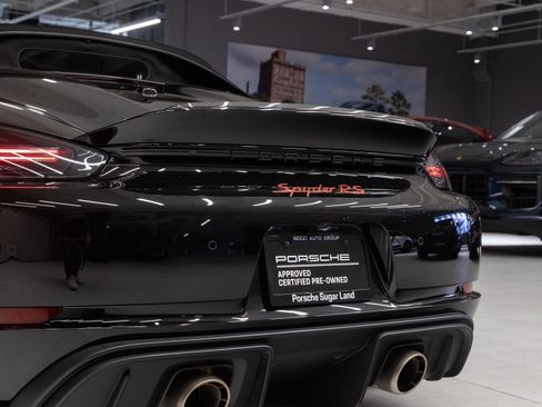 Certified 2025 Porsche 718 Boxster Spyder RS RWD image 30