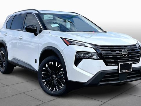 New 2026 Nissan Rogue Dark Armor FWD image 2