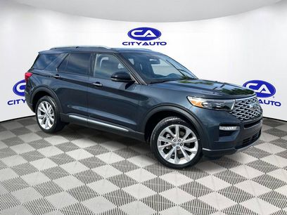 Used 2023 Ford Explorer Platinum w/ Technology Package