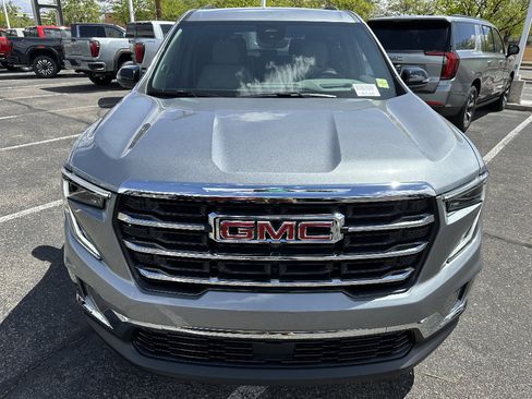 New 2026 GMC Acadia Elevation w/ Elevation Premium Package AWD/4WD image 2