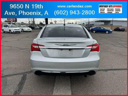 Used 2012 Chrysler 200 Touring image 7