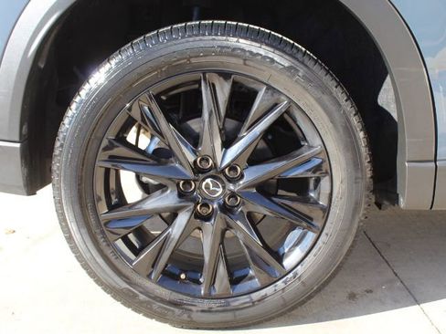 Used 2023 MAZDA CX-5 Carbon Edition image 9