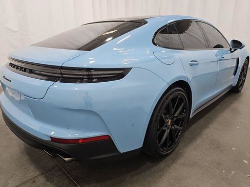 Used 2025 Porsche Panamera w/ Premium Package RWD image 3