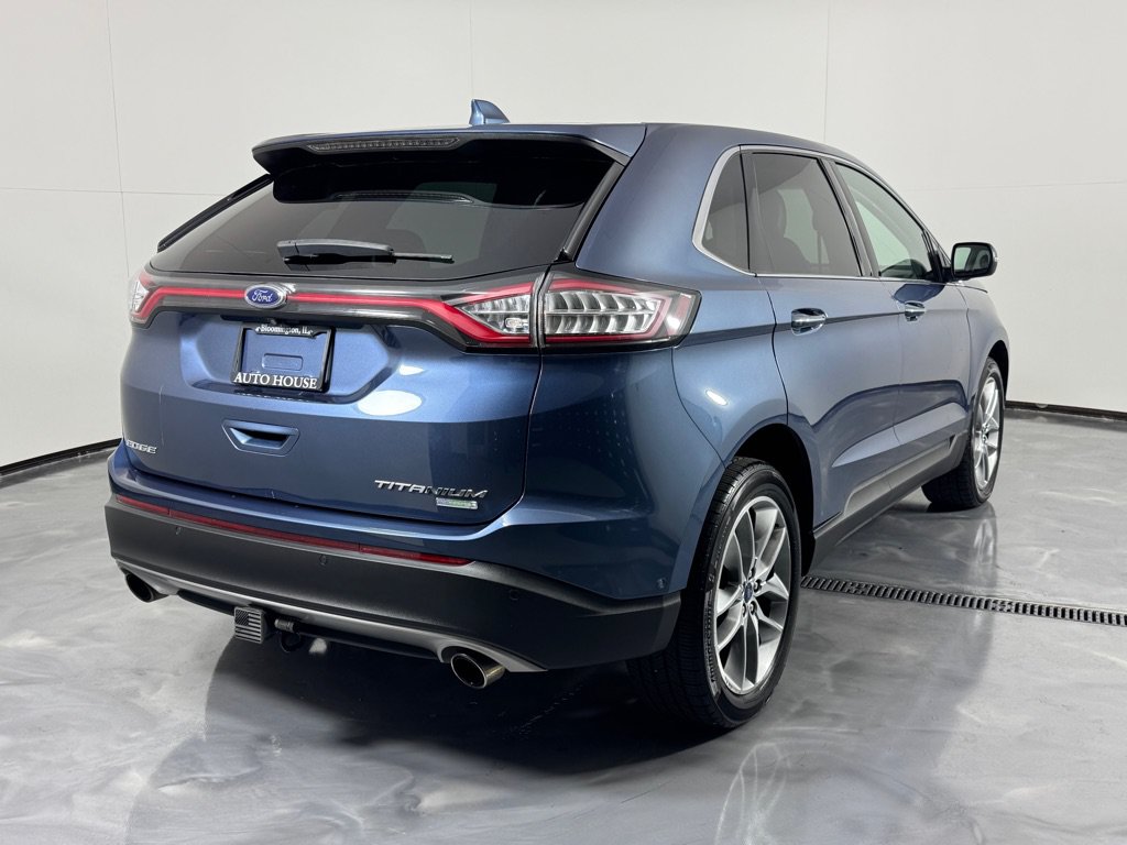 Used 2018 Ford Edge Titanium w/ Equipment Group 302A FWD image 5