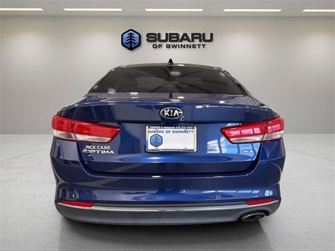 Used 2018 Kia Optima EX w/ Premium Package image 4