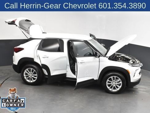 Used 2025 Chevrolet TrailBlazer LS w/ LS Convenience Package FWD image 51