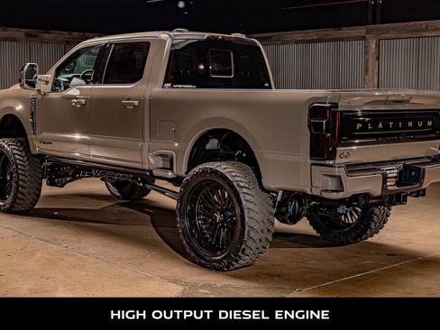 Used 2026 Ford F350 Platinum w/ Platinum Plus Package image 7