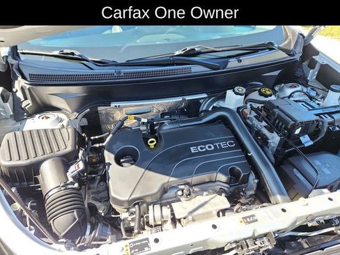 Used 2022 Chevrolet Equinox Premier FWD image 16