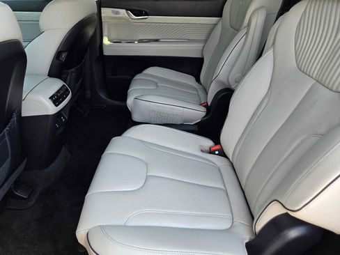 Certified 2024 Hyundai Palisade Calligraphy AWD/4WD image 29
