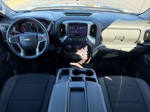 Used 2021 Chevrolet Silverado 1500 LT image 34