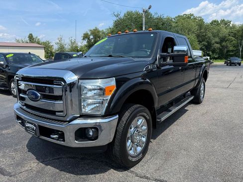 Used 2015 Ford F250 Lariat w/ Chrome Package AWD/4WD image 2