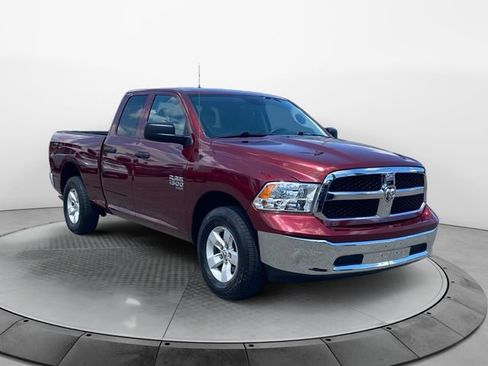 Used 2024 RAM 1500 Classic SLT AWD/4WD image 7