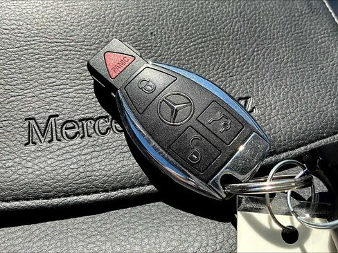 Used 2015 Mercedes-Benz S 550 Sedan image 15