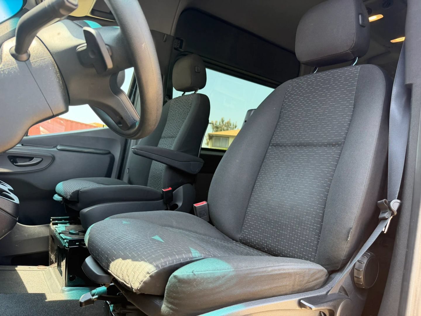 Used 2019 Mercedes-Benz Sprinter 2500 image 10