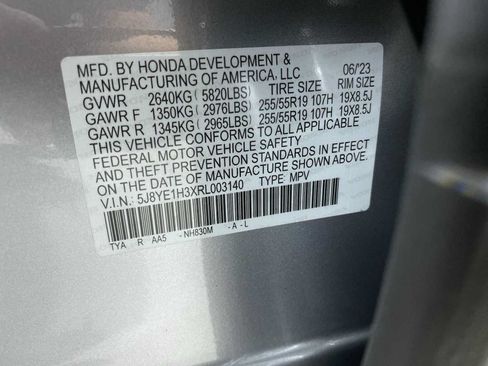 Used 2024 Acura MDX SH-AWD image 21