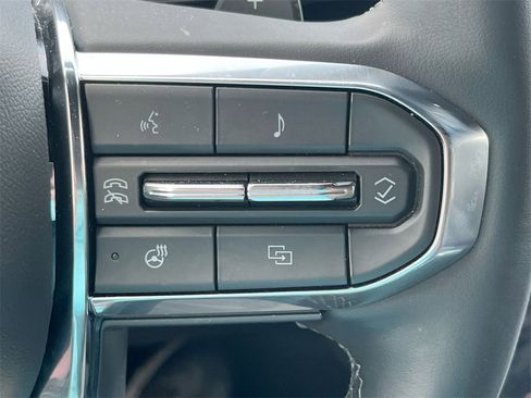 New 2025 GMC Acadia Elevation w/ Elevation Premium Package image 29