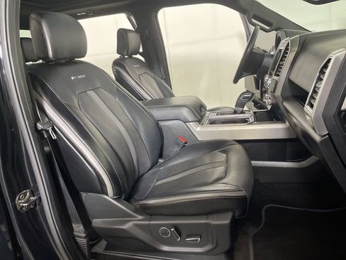 Used 2018 Ford F150 Platinum w/ Technology Package AWD/4WD image 24