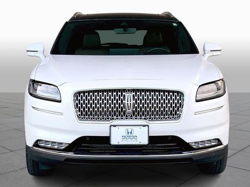 Used 2022 Lincoln Nautilus Reserve w/ Equipment Group 202A image 3