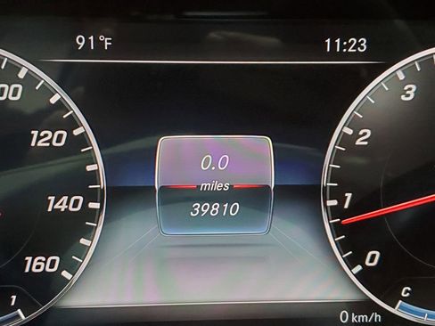 Used 2018 Mercedes-Benz E 400 Coupe image 41