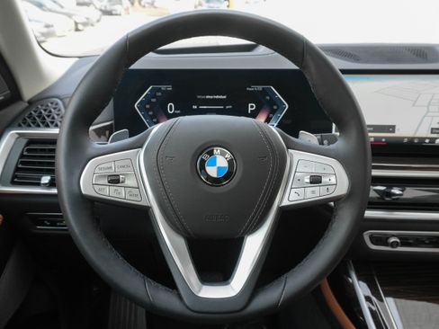 Certified 2026 BMW X7 xDrive40i AWD/4WD image 15